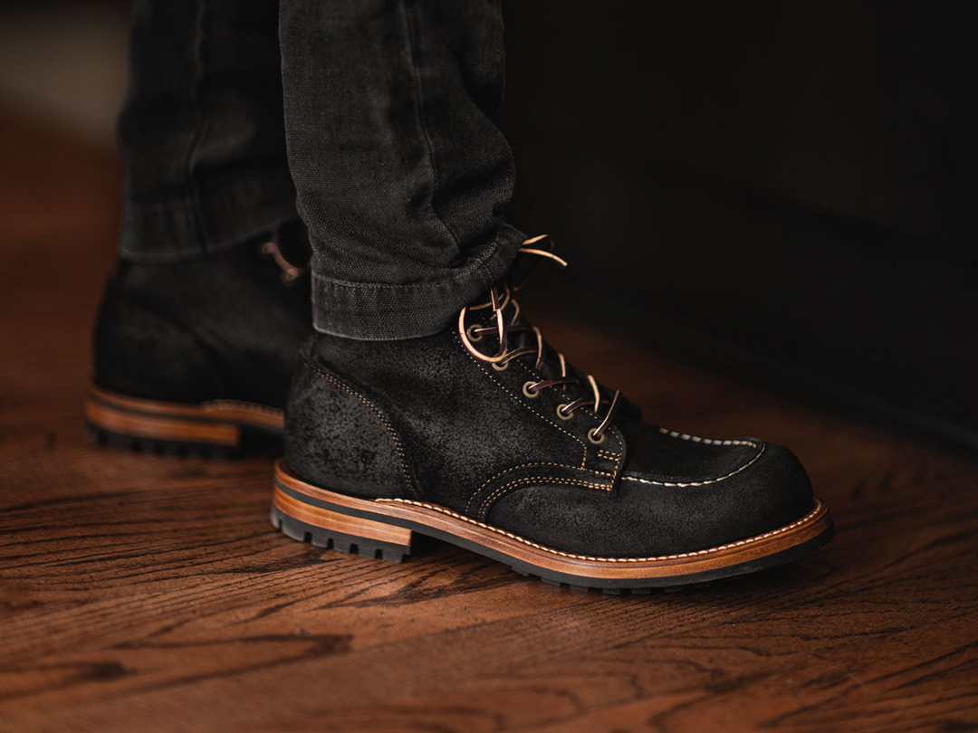 Black Oiled Rough Out Moc Toe